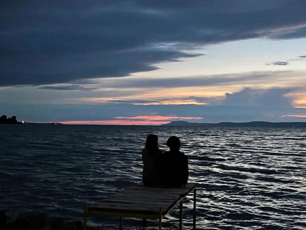 Tamas Apartman Balatonfoeldvar Sziveben- Egesz Evben Nyitva! Exterior foto